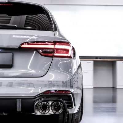 Audi-RS4-light.jpeg